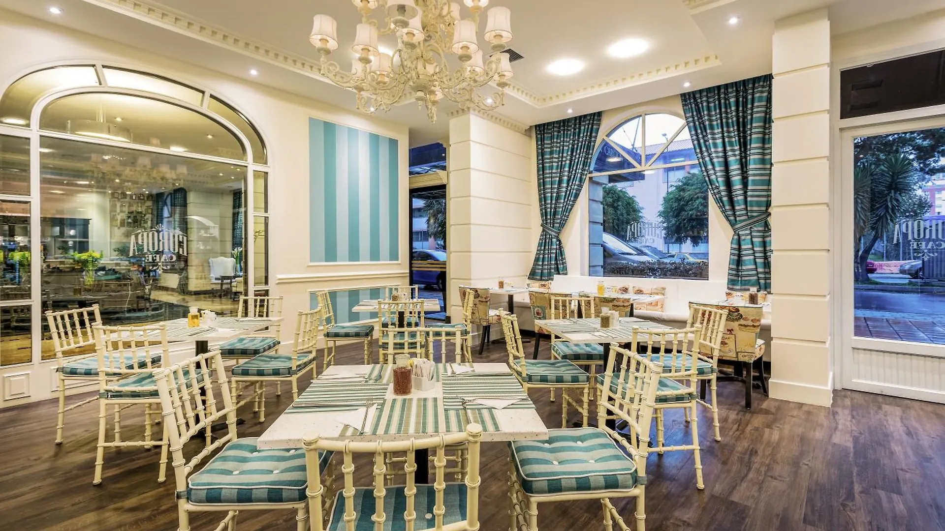 Dann Carlton Quito Hotel 5*,